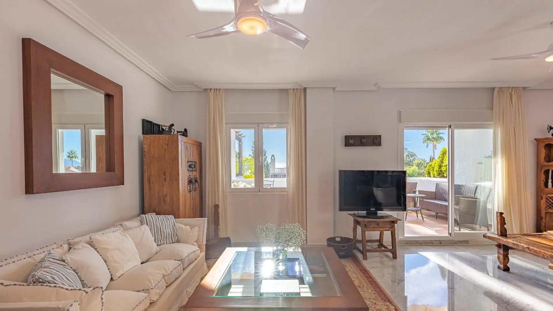 Increible Piso 4 Dorm, Terraza, Parking & Pool Apartment Marbella