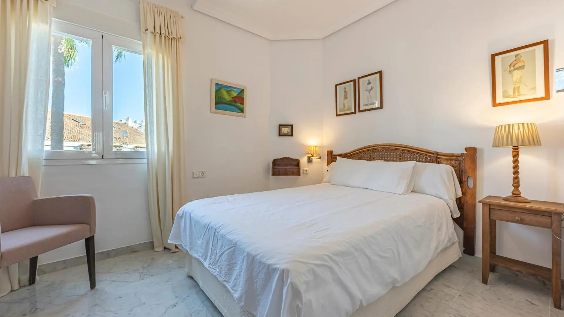 Increible Piso 4 Dorm, Terraza, Parking & Pool Apartment Marbella