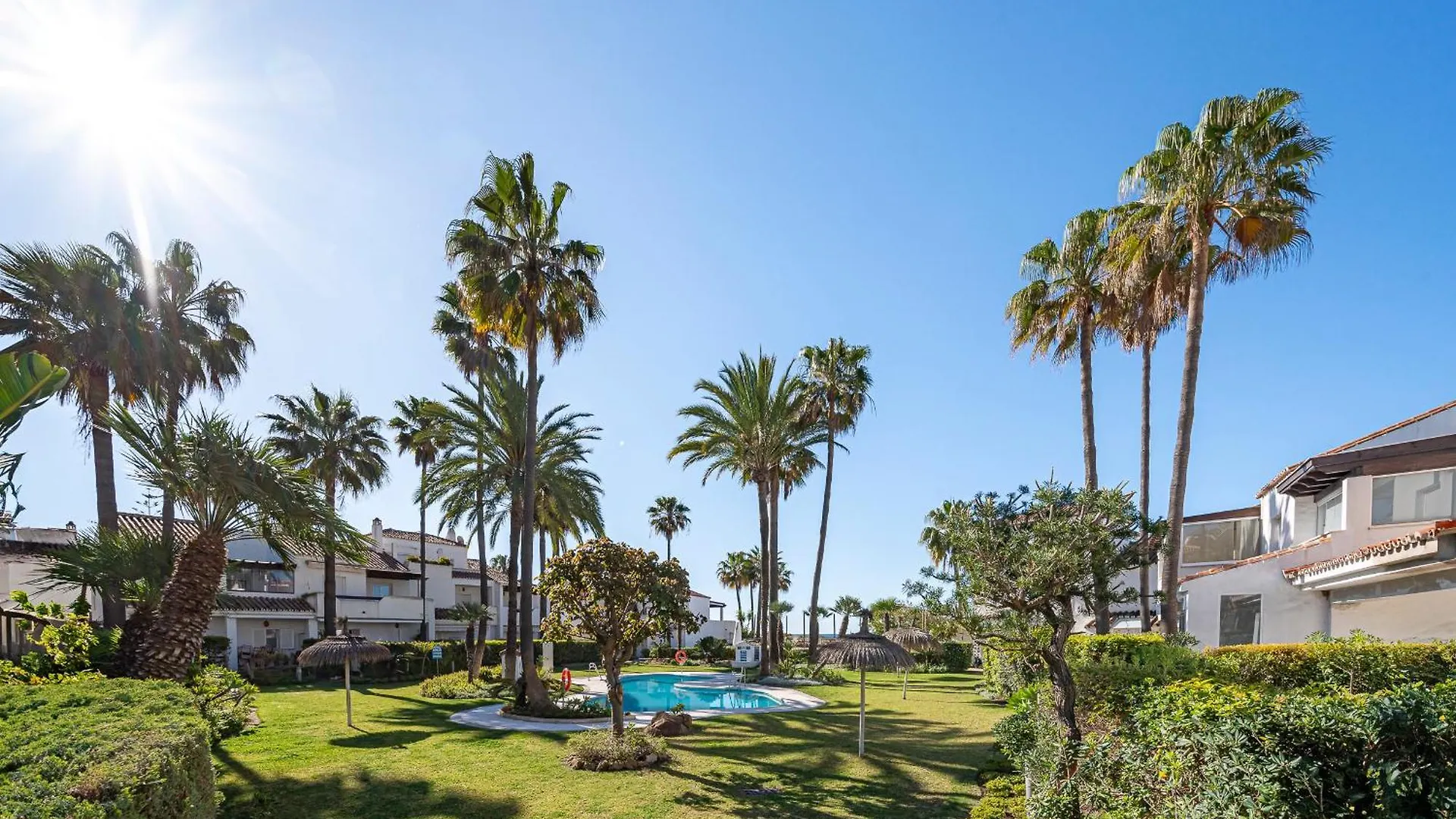 Increible Piso 4 Dorm, Terraza, Parking & Pool Apartment Marbella 0*,